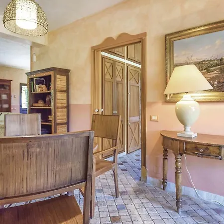 Lorella Holiday home